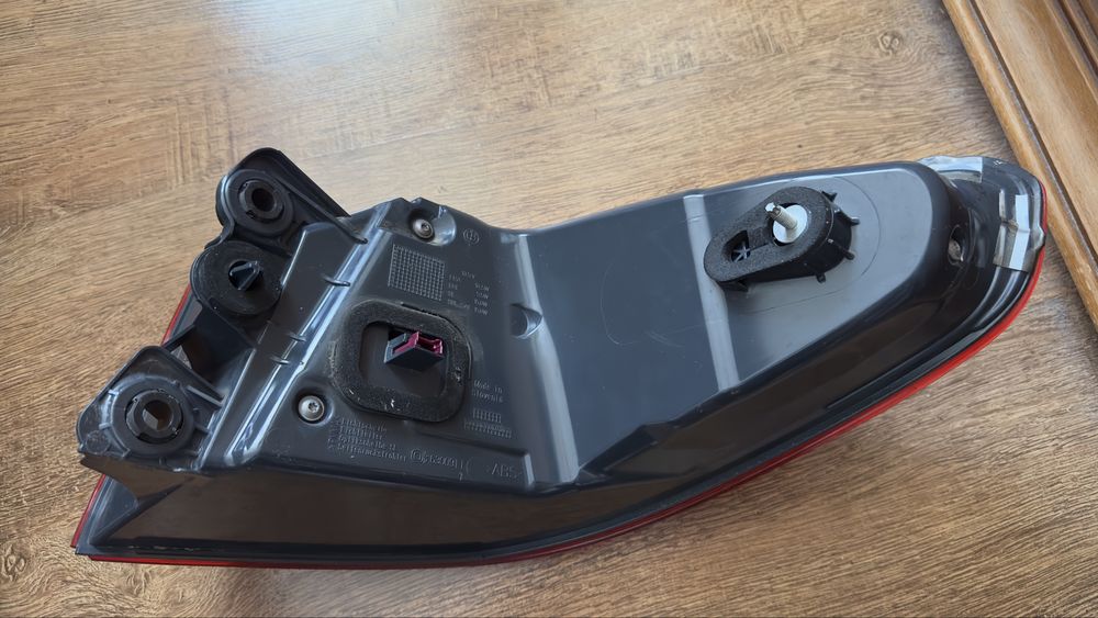 Lampă stop aripă stânga BMW Seria 5 G30