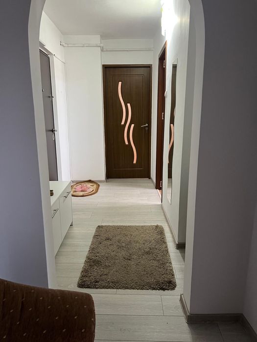 Proprietar, inchiriez ap.2 camere Pitesti-Teilor-zona centrala