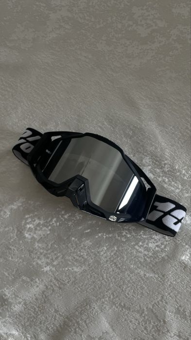 Motocross 100% goggles