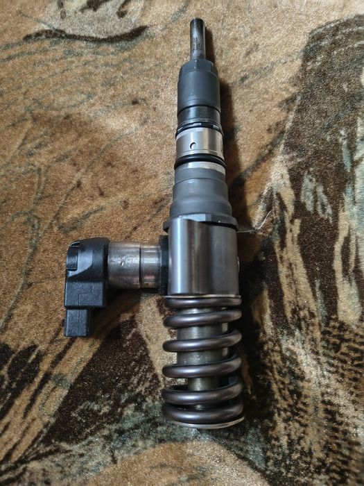Injector VW Passat B6 BMR