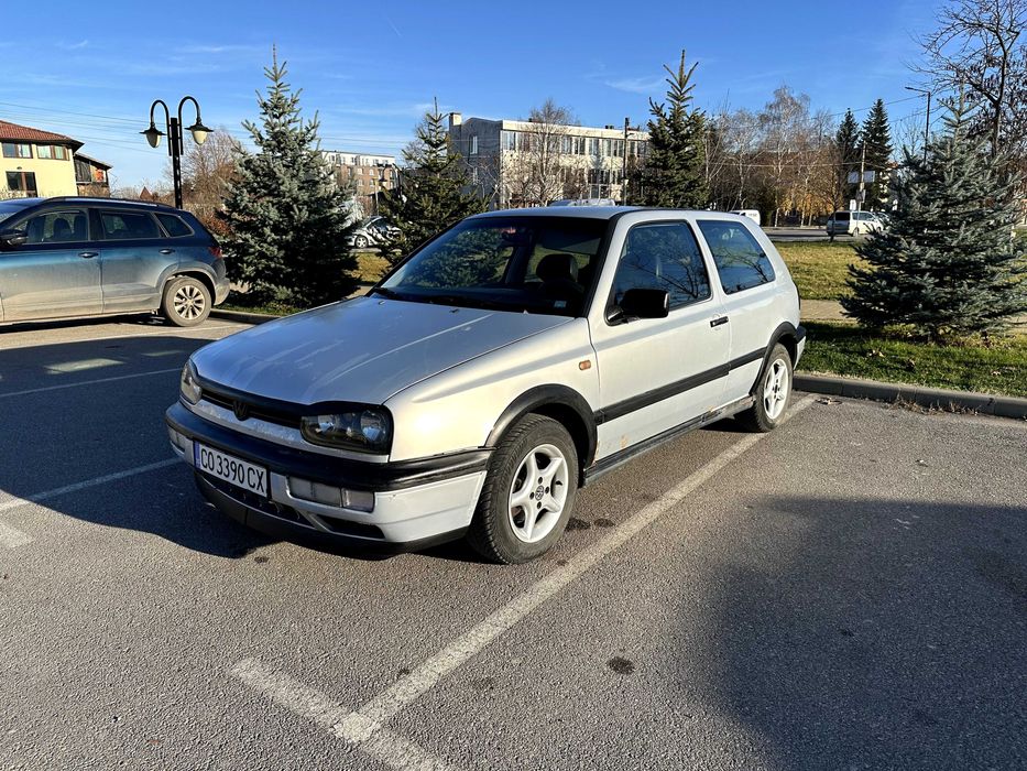 VW Golf 3 GT 1.6 ГАЗ/Бензин 101 коня