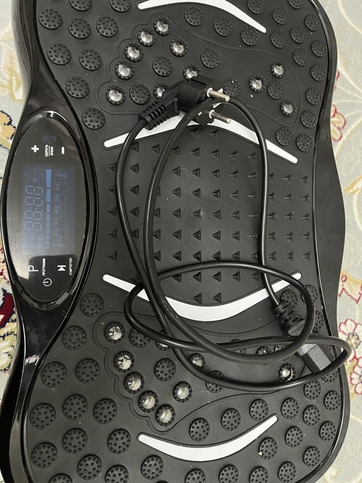 Электрический массажёр