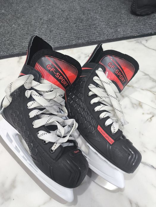 Продам коньки gf sport