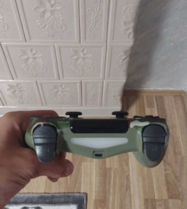 Controler PS 4 .