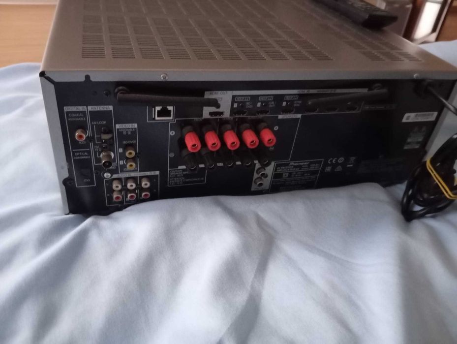 Receiver Pioneer VSX - 831