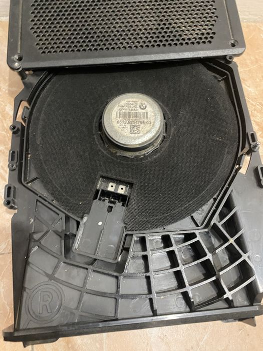 Vand set boxe audio originale BMW E 90,  pret 500 lei