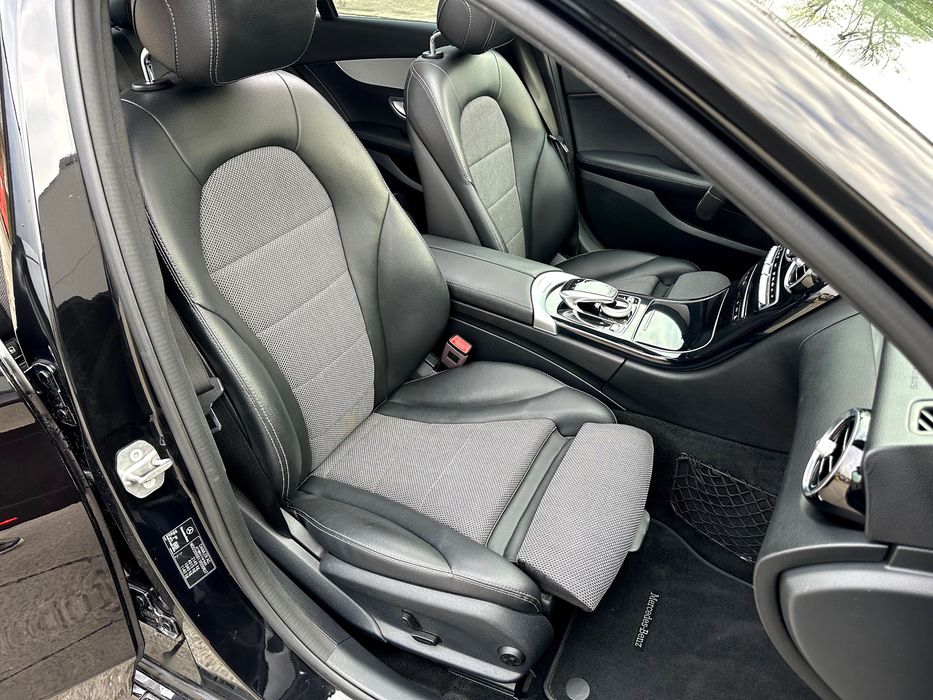 Mercedes C Class an 2020-panoramic-automata-LED-IMPECABILA!