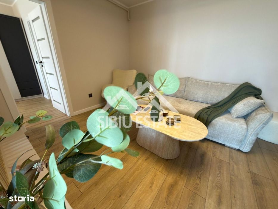 Apartament de vanzare cu 2 camere, etaj 3 bloc cu lift