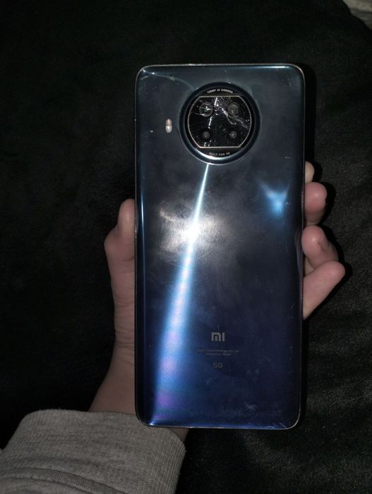 telefon sotiladi redmi note 9 pro 5j hotirasi 6ga 128 xolati yaxshi