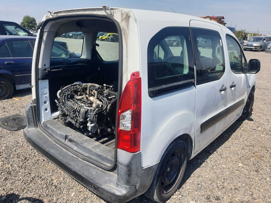 На части! Peugeot Partner 1.6 HDI TEPEE