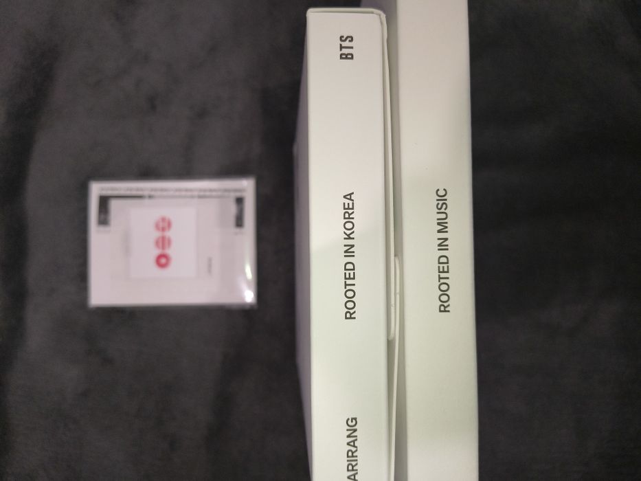 BTS ARIRANG - Чисто нови албуми + Подарък