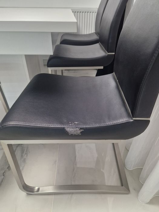 Vand masa extensibila cu 6 scaune