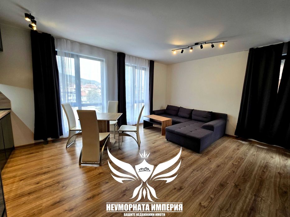 Дава се под наем Тристаен апартамент в Асеновград - 77 кв.м за 511 € - Снимка #1