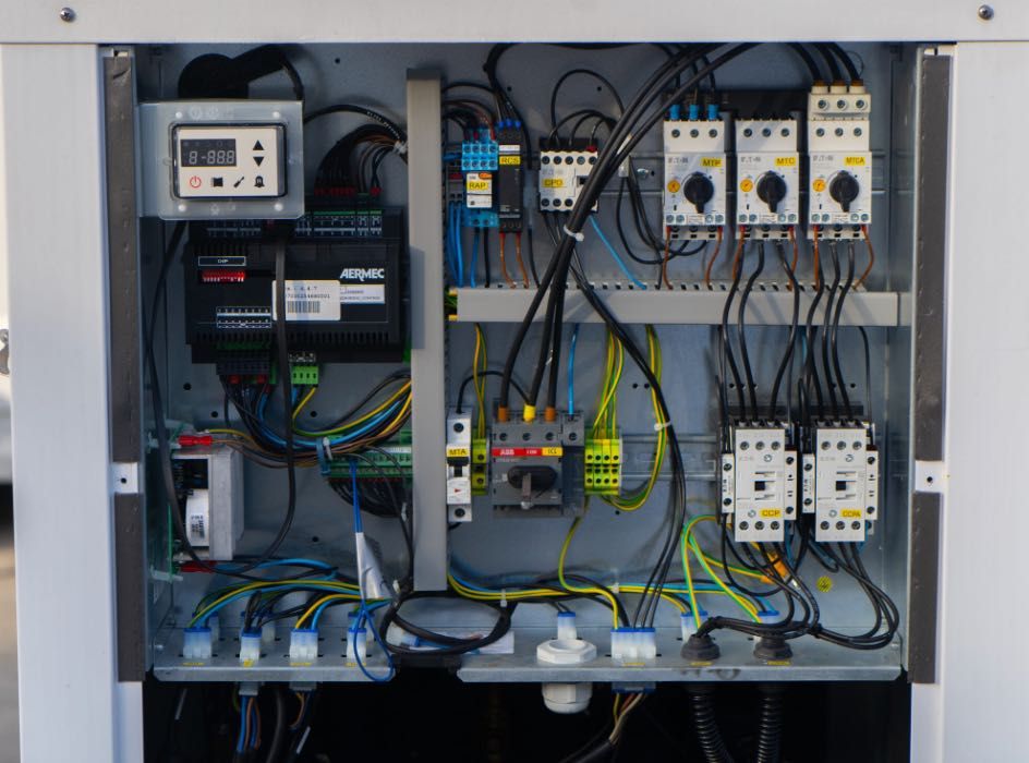 Чиллер AERMEC ANL152 A Y (33.7 кВт)