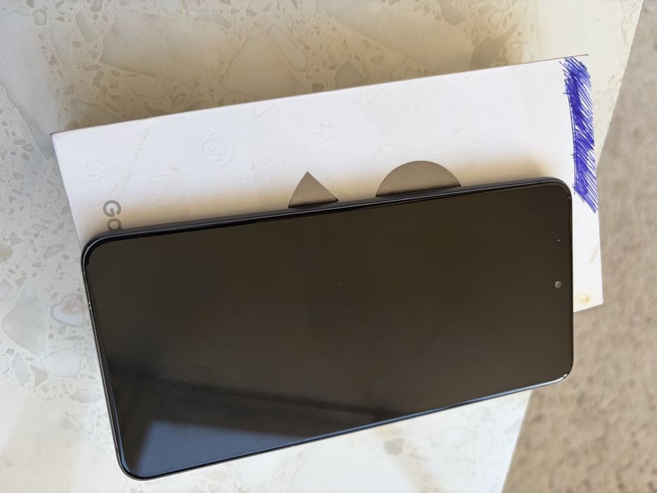 Продам сматрфон Samsung S21 FE 5G