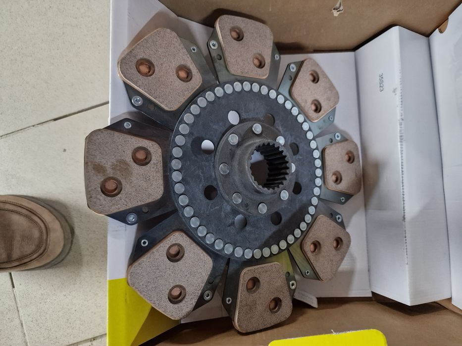 Disc ambreiaj tractor Landinii model toată gama preț cu tva se poate t
