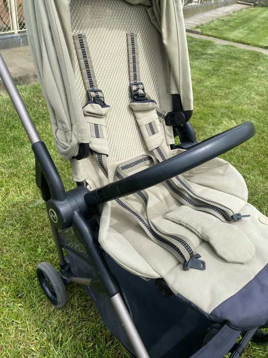 Carucior Cybex Melio Carbon Kaki