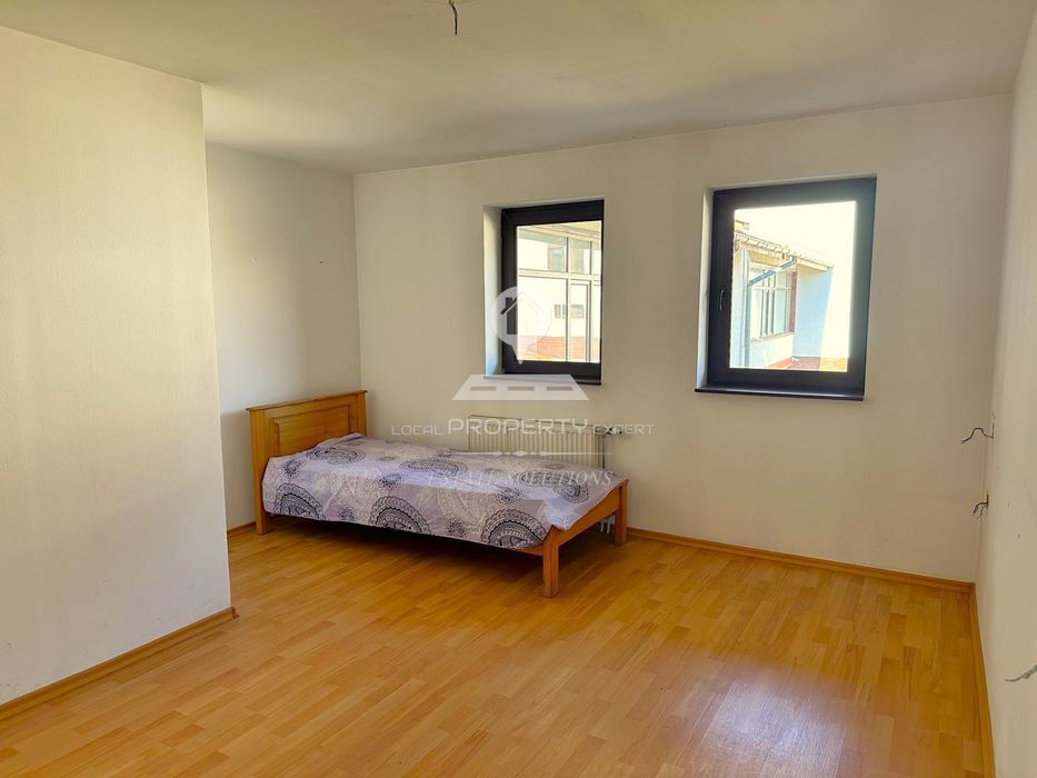 3-стаен в Благоевград, област-гр.Банско площ 98 цена 78000