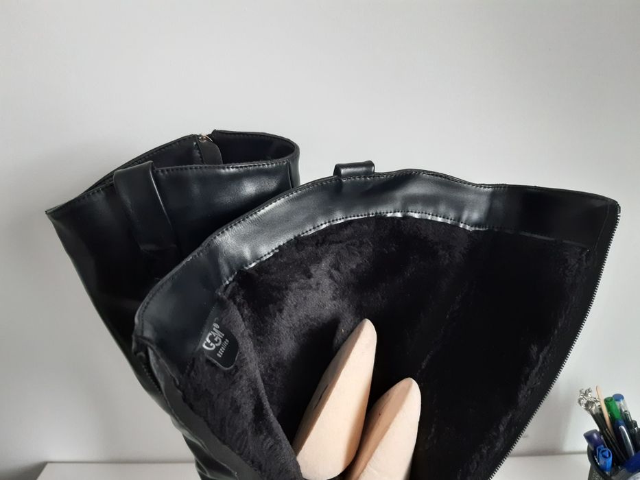 Cizme îmblanite cu toc  piele ecologică 37