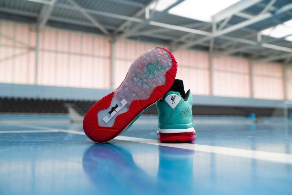 Liverpool FC Nike LeBron 9 Low
