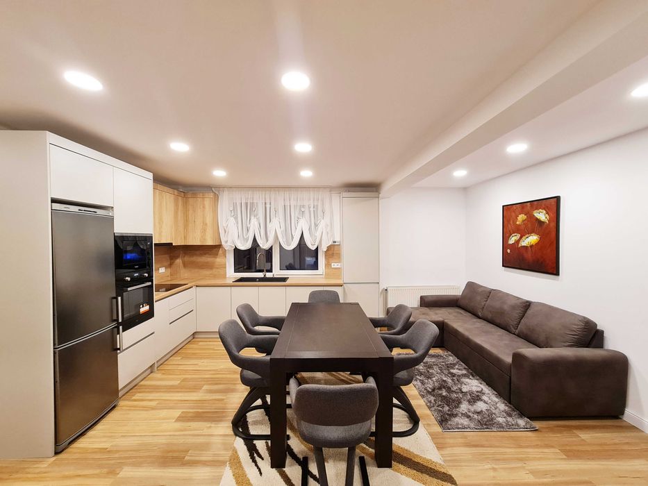 Inchiriez apartament 90mp Eliade 4 camere 2 bai garaj mobilat utilat