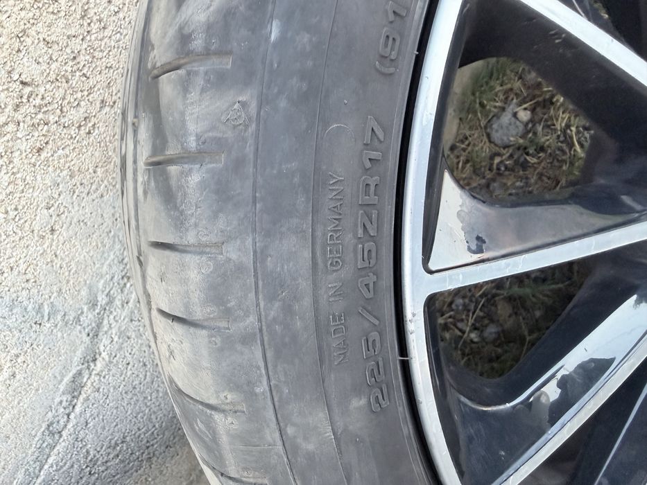 Джанти със гуми 225 45 17 / 5х112