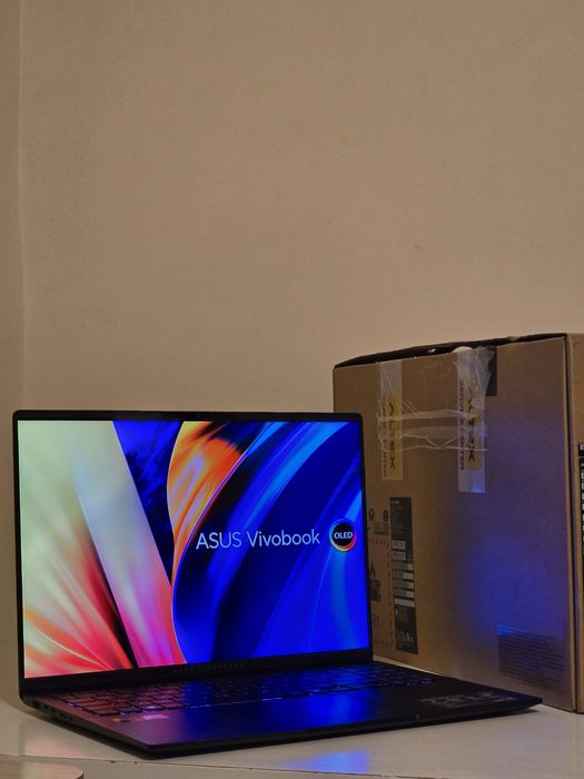 ASUS Vivobook S16 OLED 3.2K 120Hz Ryzen 9, 24GB RAM, 1TB SSD, Garanție