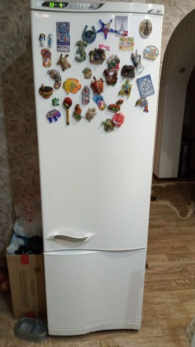 Продам холодильник