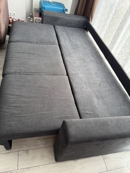 Б/у диван в хорошем состоянии