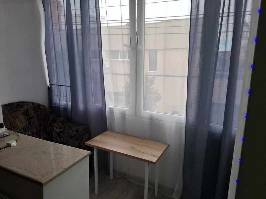 Garsonieră de închiriat