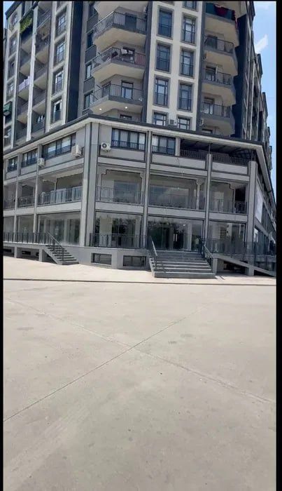 Продается здание 3-х уровней Сергели, Ориентир Машина базар