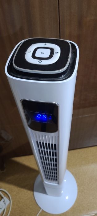 Вентилятор напольный вертикальный