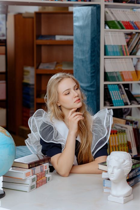 Модель для фотоссессии и видео рилс