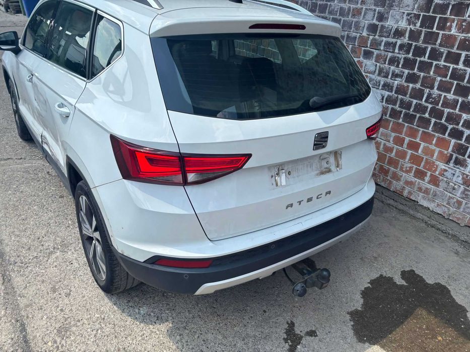 stop stanga cu led si piese seat ateca 2016-2020