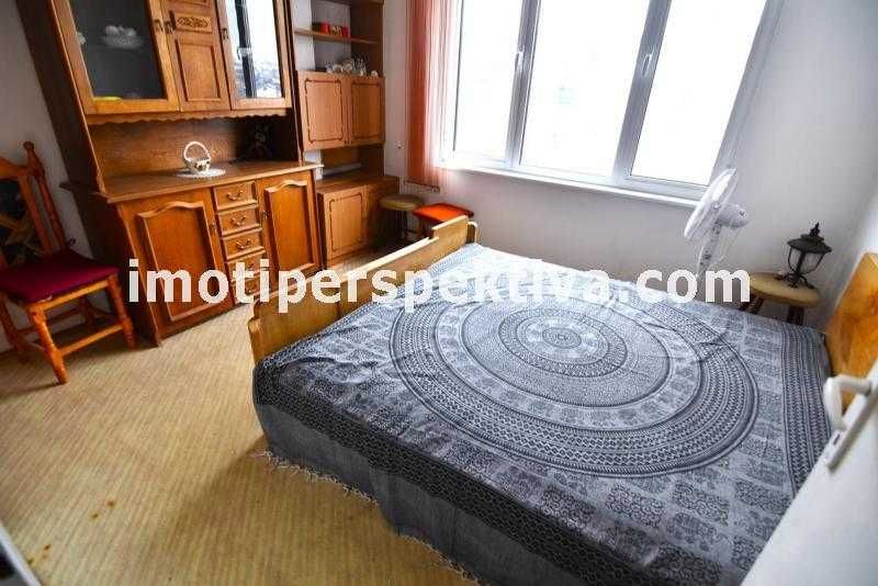 реф.17916 Четири отделни стаи, отлична локация-Камела!