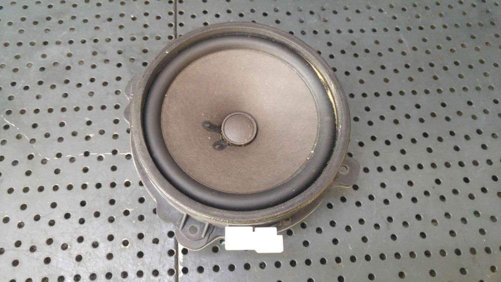 Boxa audio stanga spate chevrolet captiva c100 c140 25907868