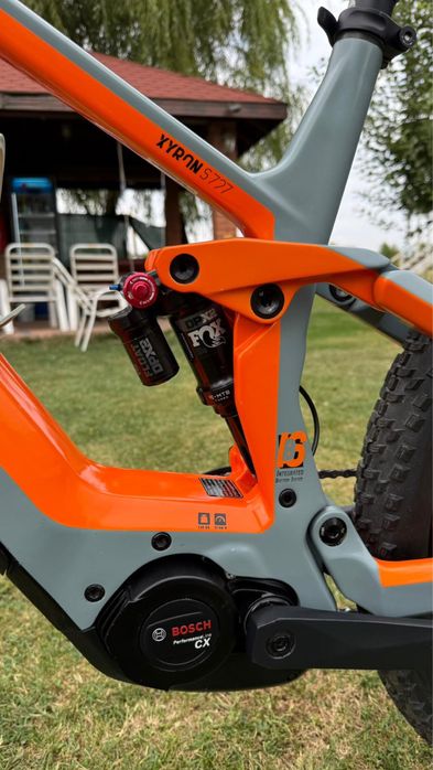Vând bicicletă electrică de munte Conway Xyron S727