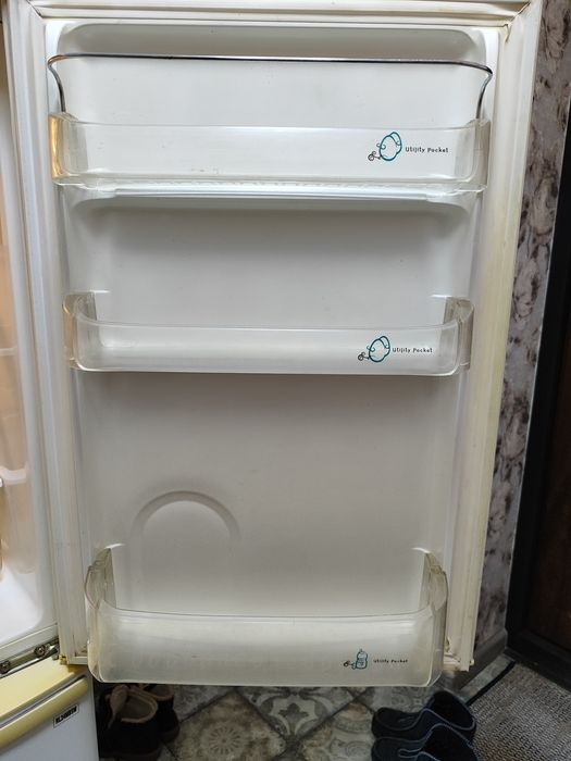 Продам двухкамерный холодильник  Samsung Cool n Cool