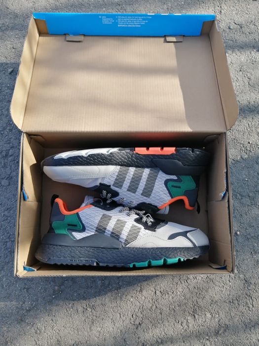 Мужские кроссовки