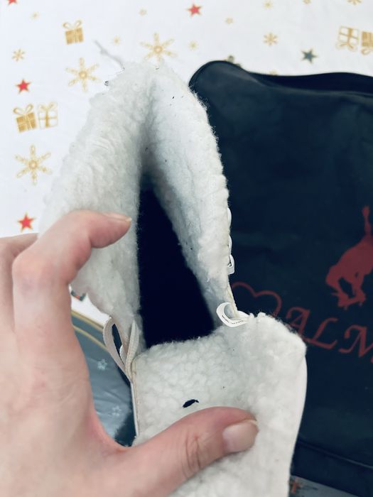 Продам Коньки для девочки