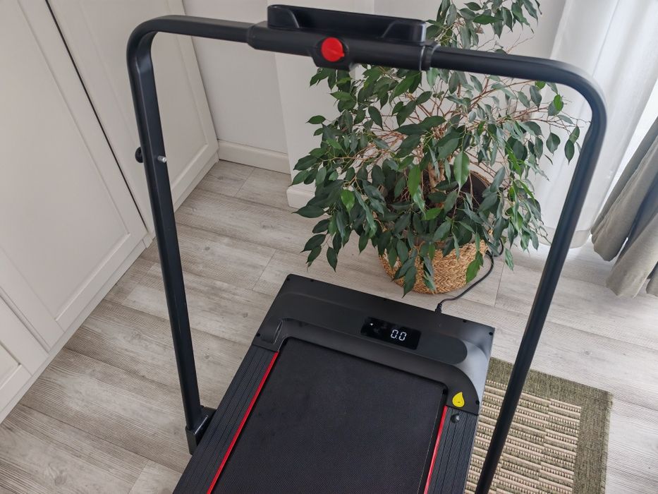Banda alergare ACGAM compacta pentru acasa