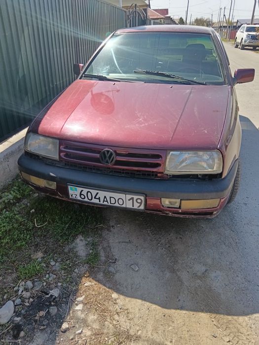 Продаю Волсвагин Венто