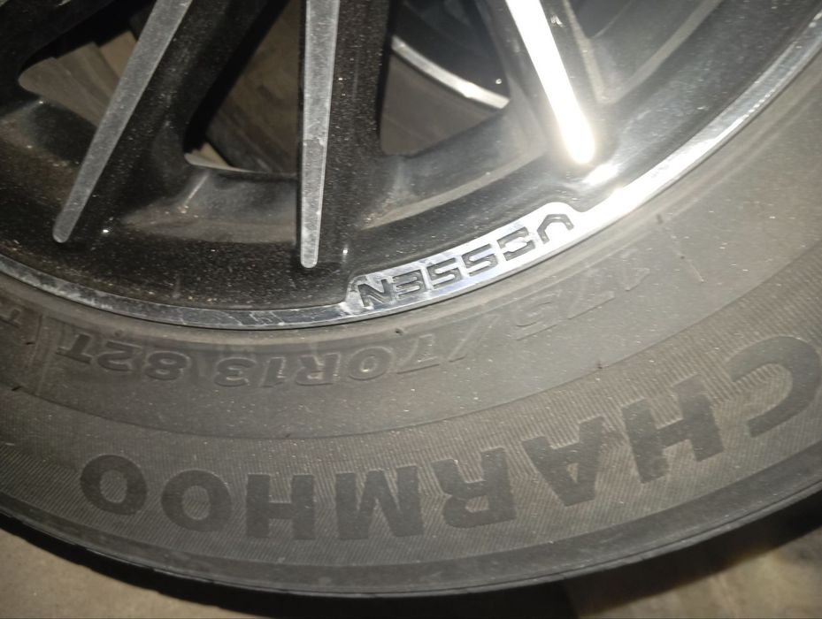 Damas saka diska. Shina Damas bolonR13 sotilfdi