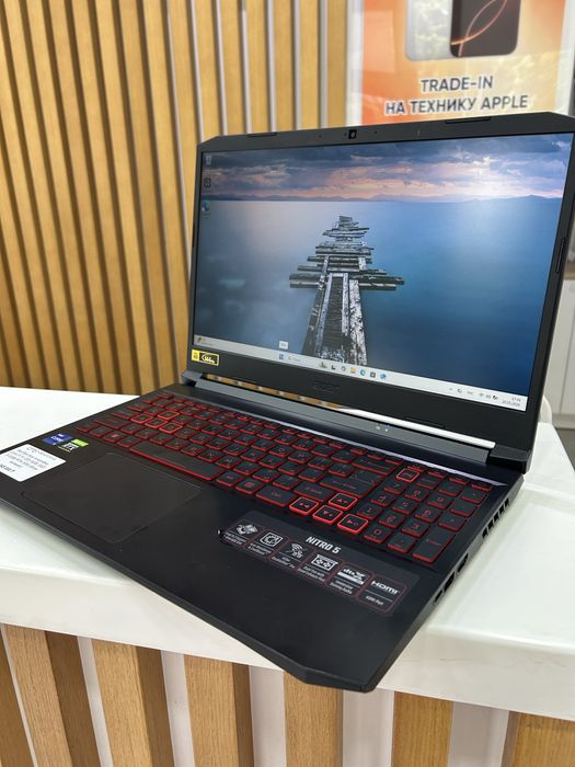 Ноутбук Acer Core i7-11 игровой