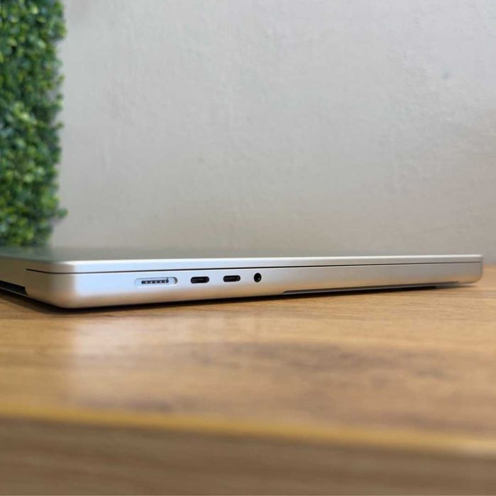 MacBook Pro 16 M1 Pro SSD 512GB RAM 32GB - GARANTIE 12 LUNI