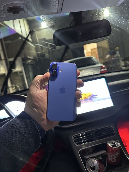 IPhone 16 128gb
