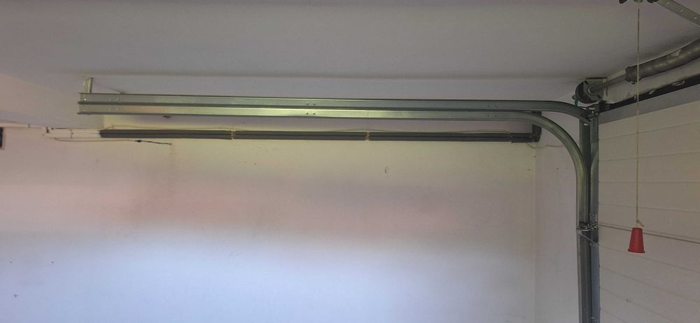 Vând usa garaj modulară automată