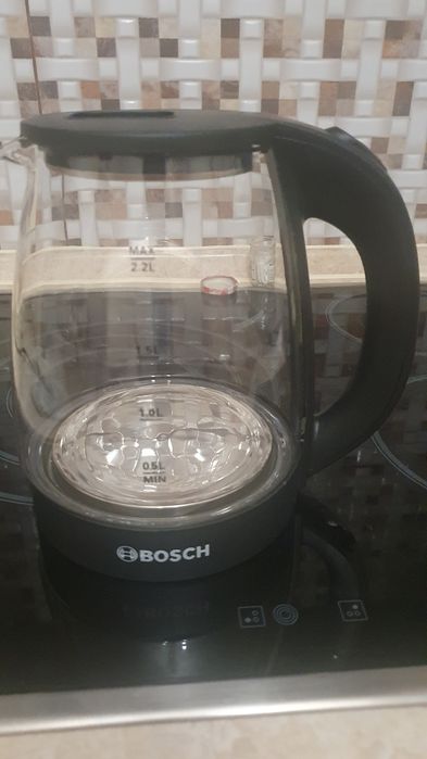 Продаётся электрический чайник, новый