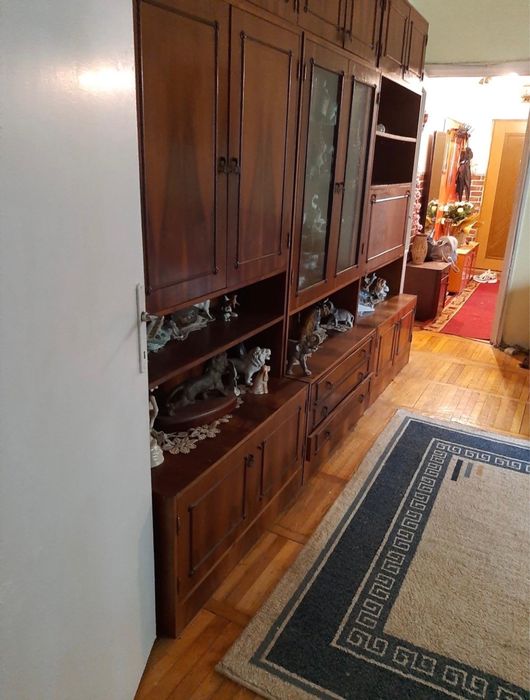 Vand apartament 2 camere zona Modern