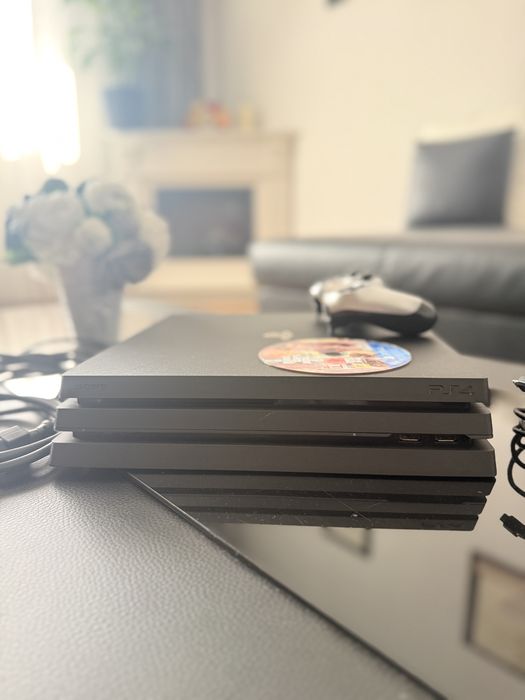 ps4 pro 1tb + gta 5
